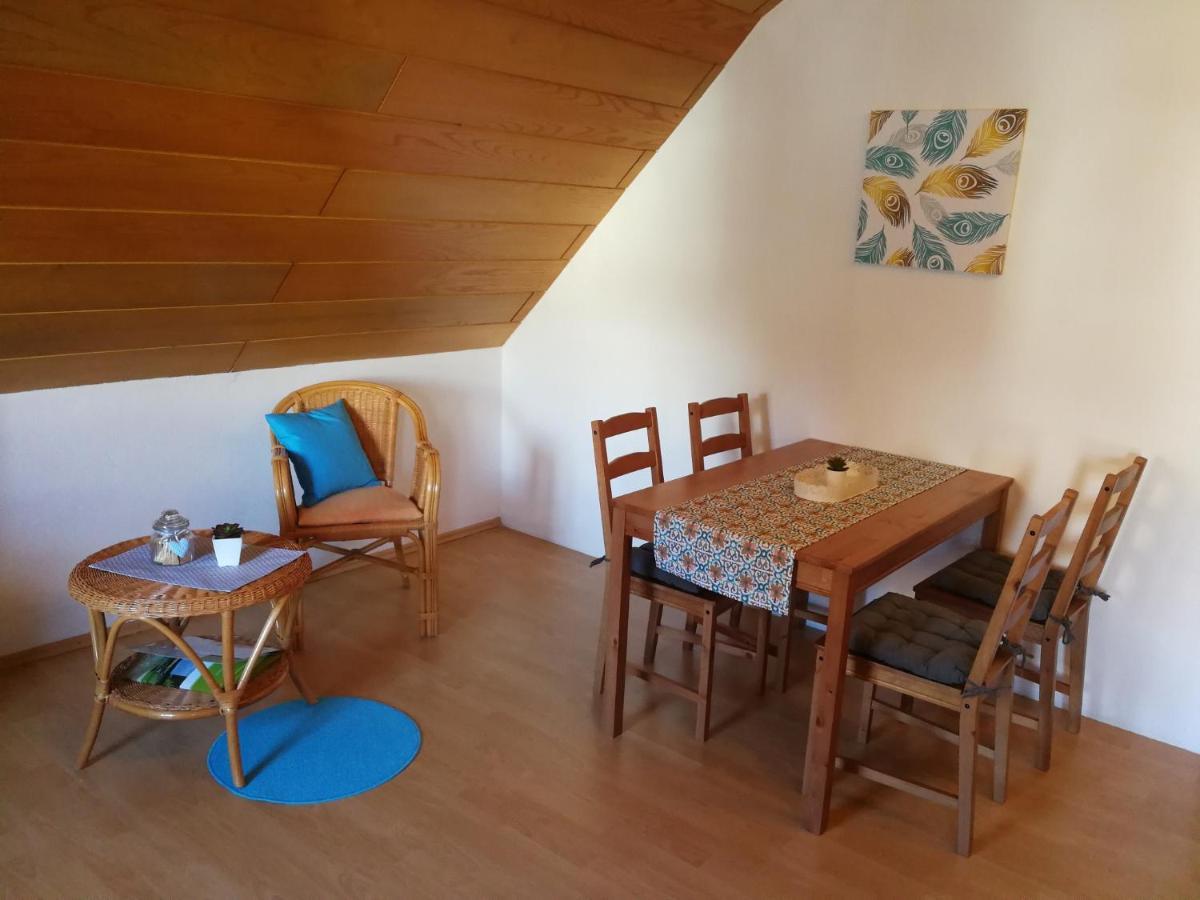 Gasthof Zur Burg Hohenberg an der Eger Esterno foto